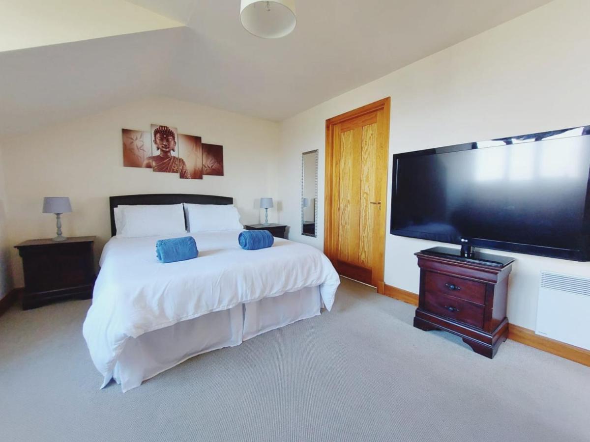 Private Accommodation In House Close To Galway City Екстериор снимка